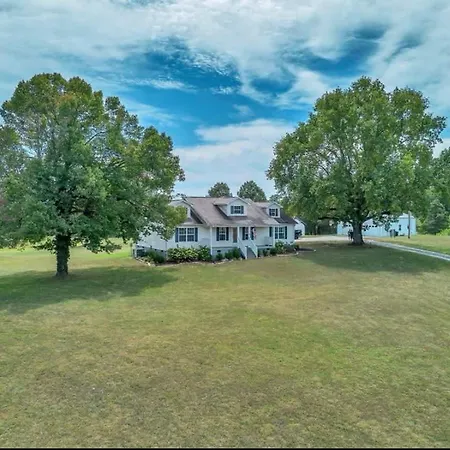 Country Retreat On 20 Acres In Dickson With Hot Tub Vila